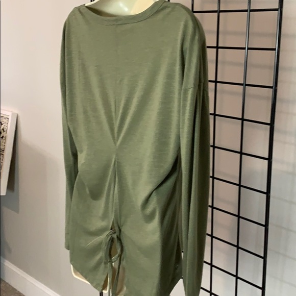 BALANCE COLLECTION Yoga Long Sleeve, Tie Back Top - Picture 5 of 7